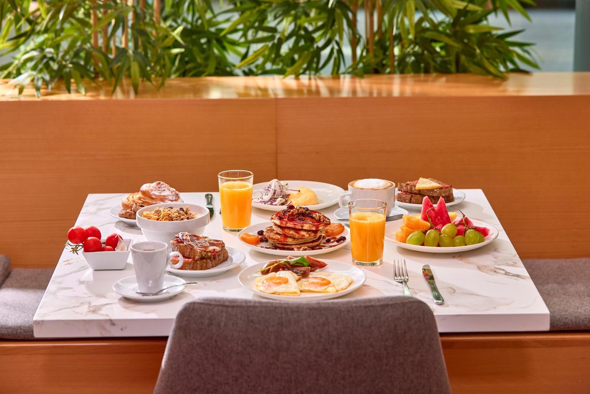 Civis Luz Castellon 4*S Hotel Castellón de la Plana Eksteriør billede